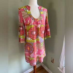 Trina Turk geometric meets psychedelic dress Size 2. Shift style/bell sleeves